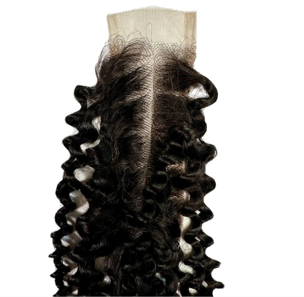 Kinky Curly Closures